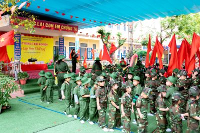Trường mầm non Xuân Đài tổ chức chương trình “Bé tập làm chiến sỹ” chào mừng ngày 22/12